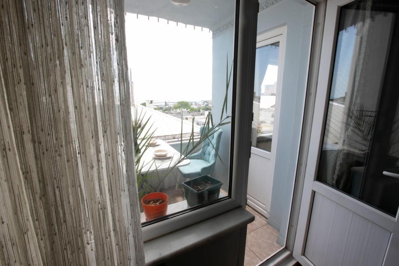 2Br-1Lr Seaview Family Place Next To Center Istanbul Exterior photo